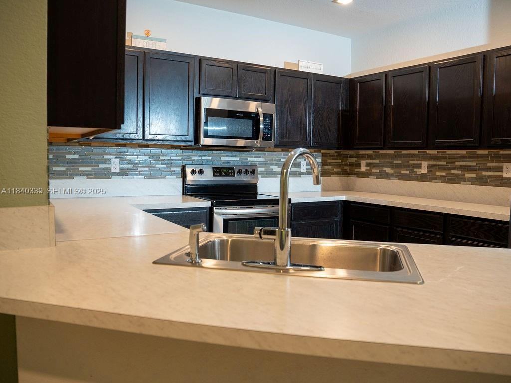 24461 Southwest 117 Path - Photo 5 of 51