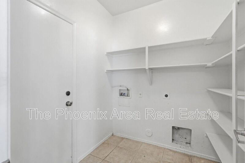 310 E Mountain View Rd - Photo 5 of 41