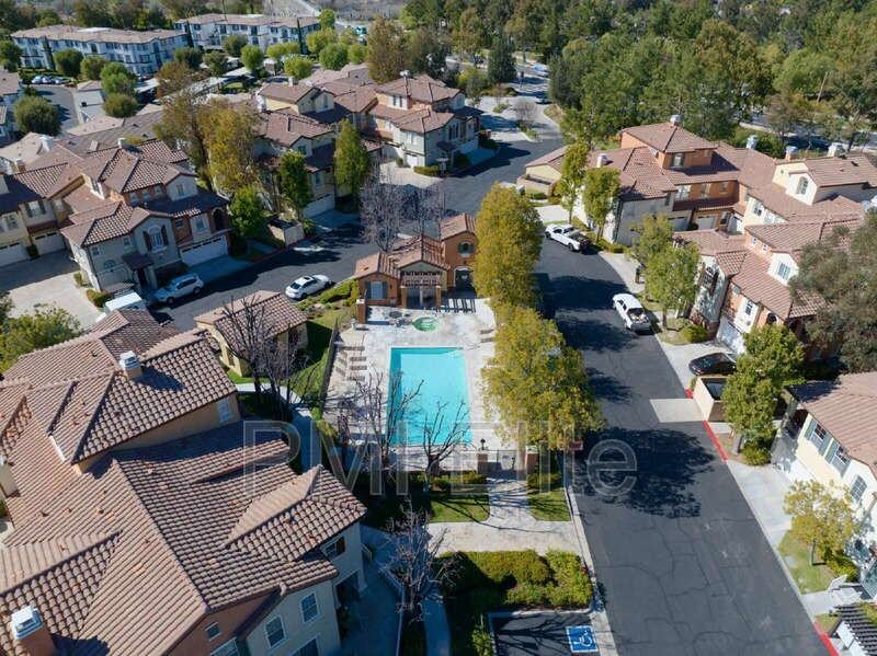 28254 Canterbury Ct - Photo 7 of 29