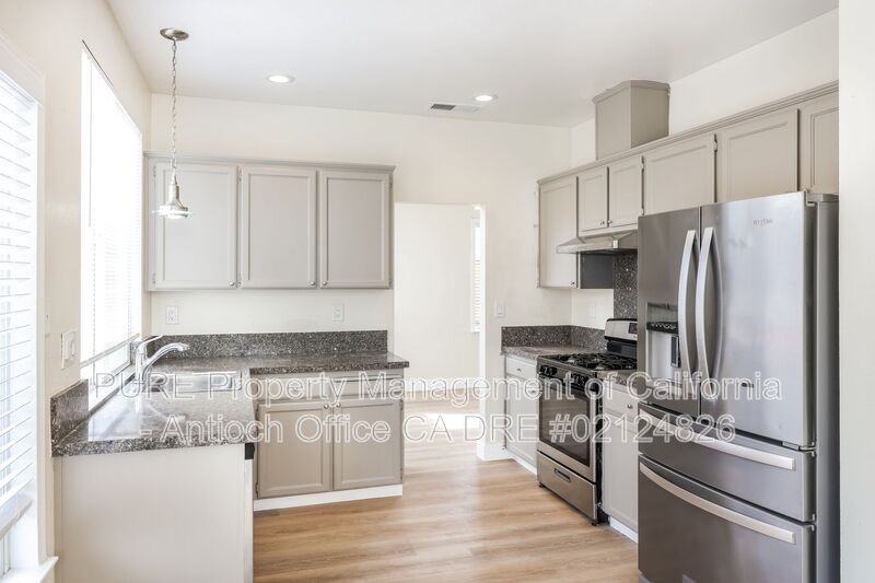 2332 Weston Ct - Photo 7 of 20