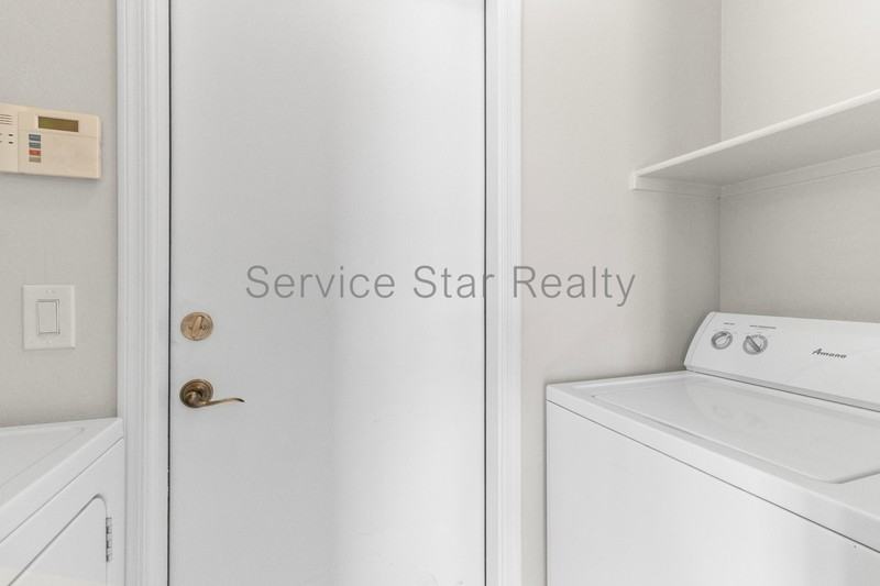 2129 E Huntington Dr - Photo 6 of 23