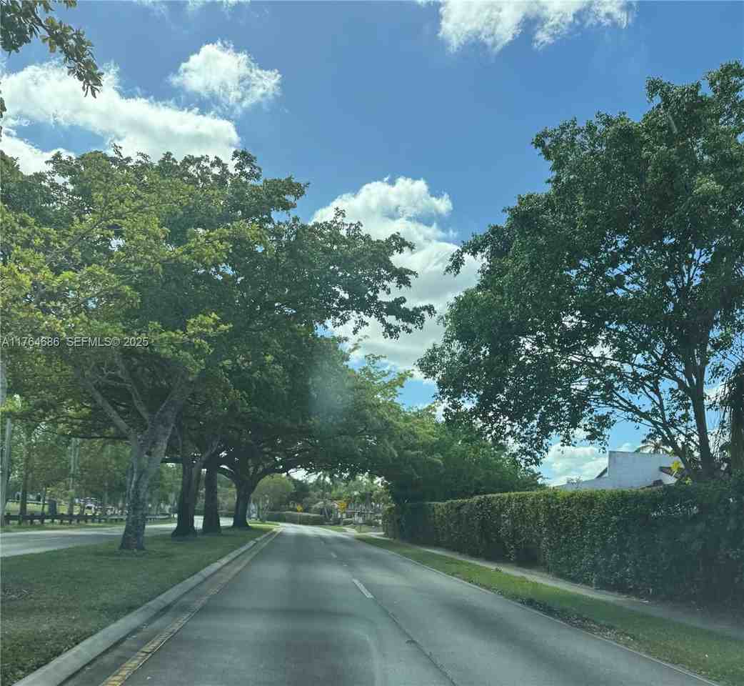 8273 Northwest 36th Street #8273 - Photo 7 of 20