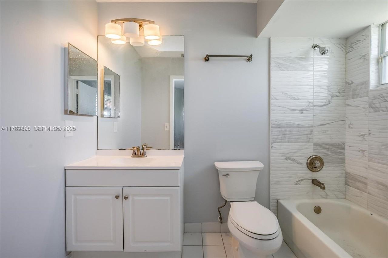 8147 Southgate Boulevard #N - Photo 7 of 25