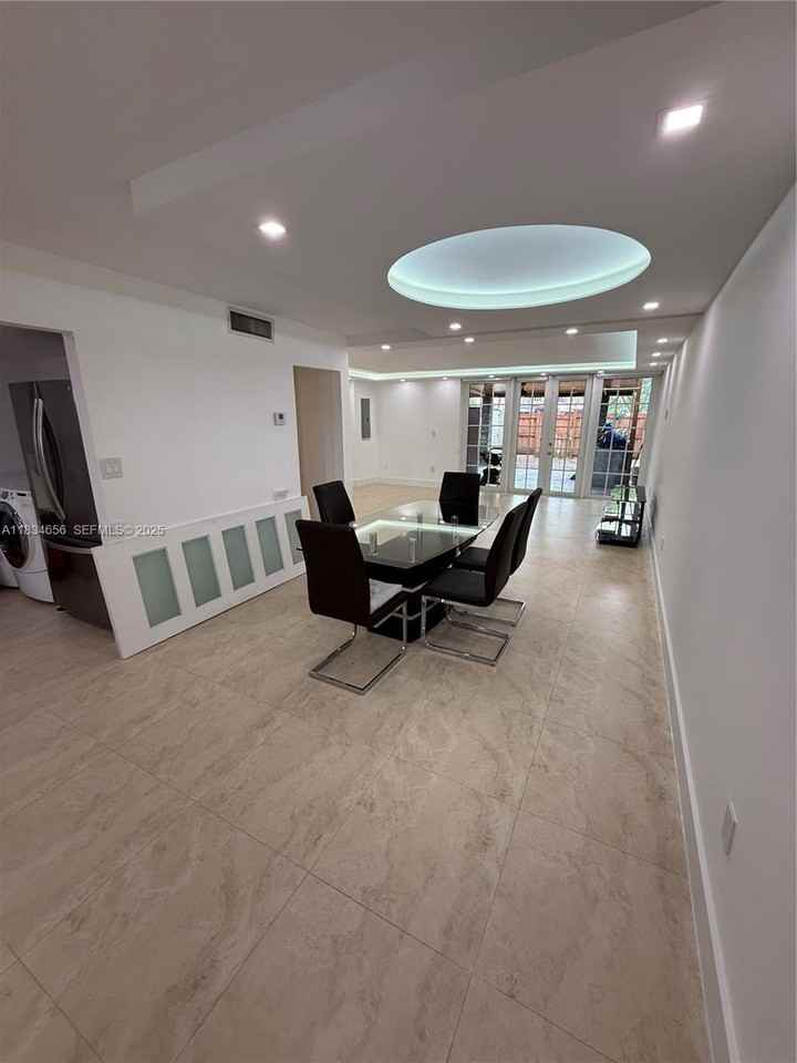 6350 Southwest 139th Court - Photo 2 of 82