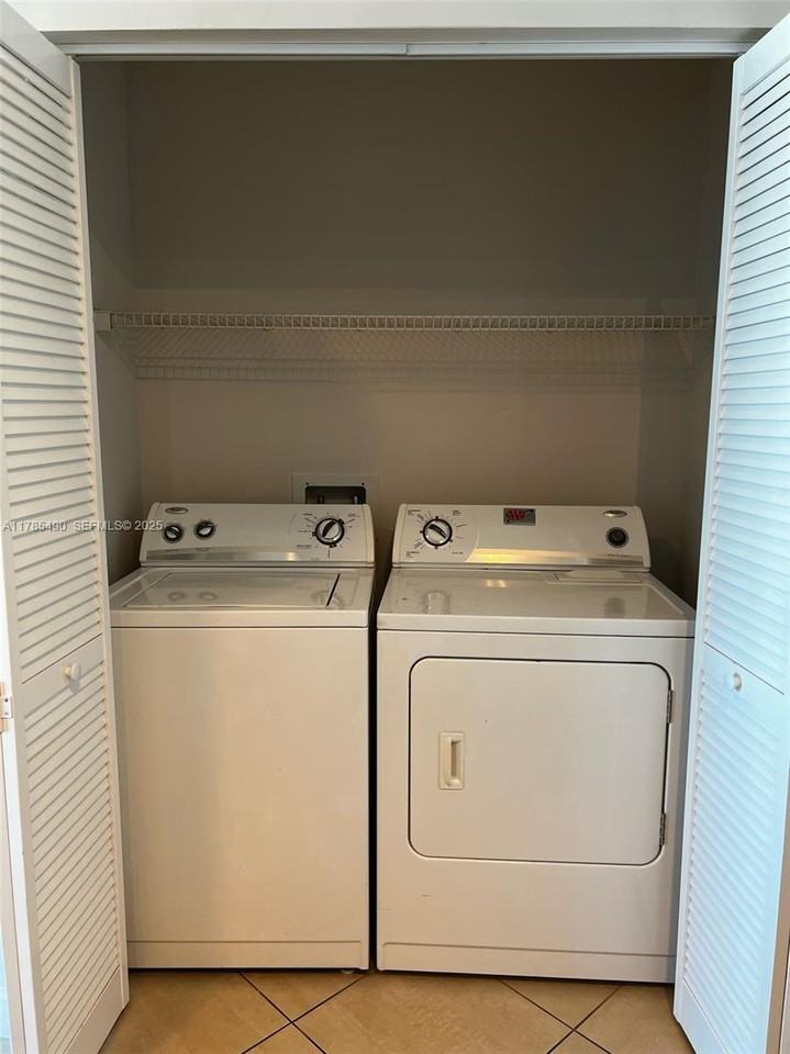 1945 South Ocean Drive #1411 - Photo 2 of 41