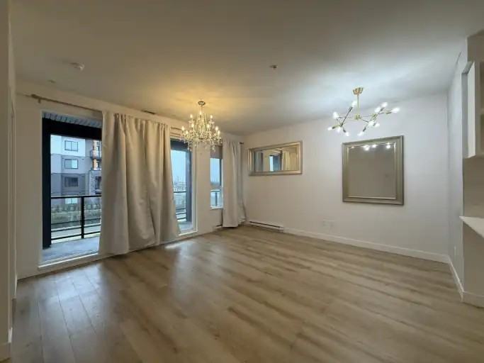 1892 Starling Dr #220 - Photo 7 of 14