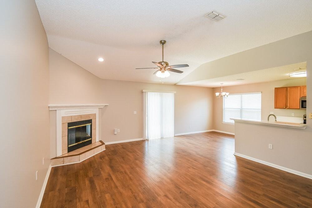 636 Morning Mist Way - Photo 4 of 16