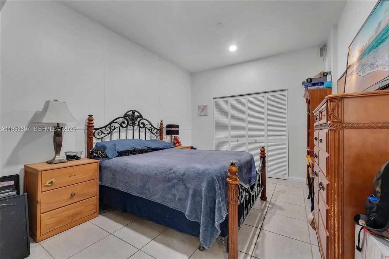 10975 Southwest 246th Street - Photo 2 of 62