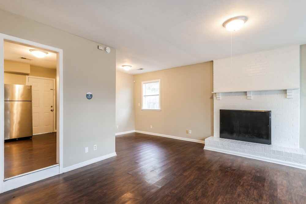 6406 Fernview Rd - Photo 4 of 16