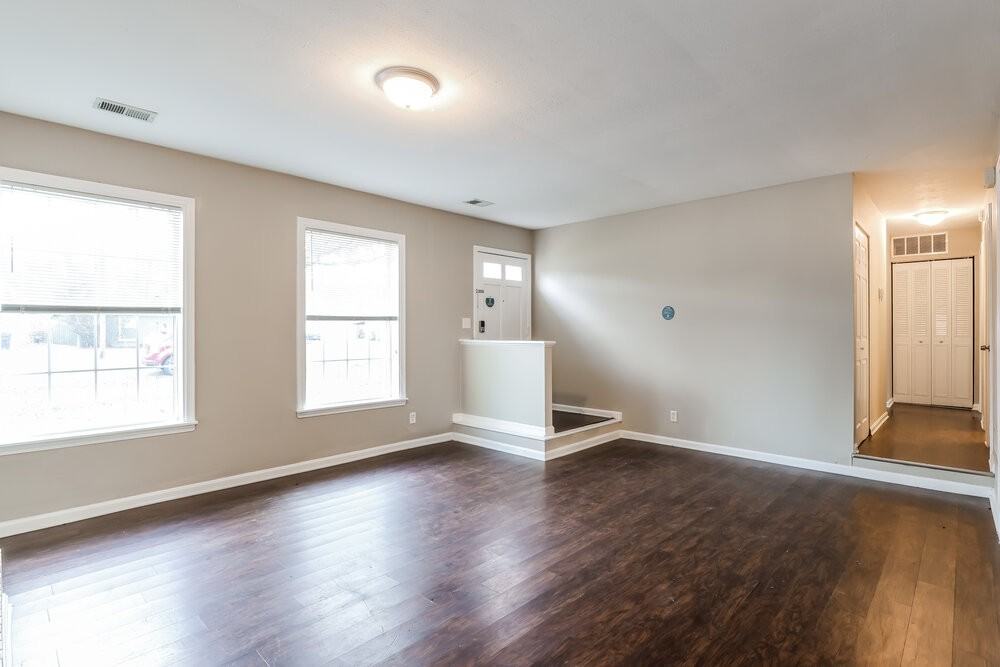 6406 Fernview Rd - Photo 5 of 16