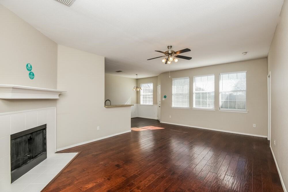 3620 Cripple Creek Trl - Photo 3 of 16