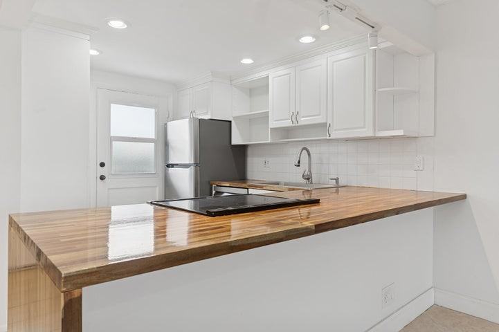 6161 Northwest 2nd Avenue - Photo 5 of 9