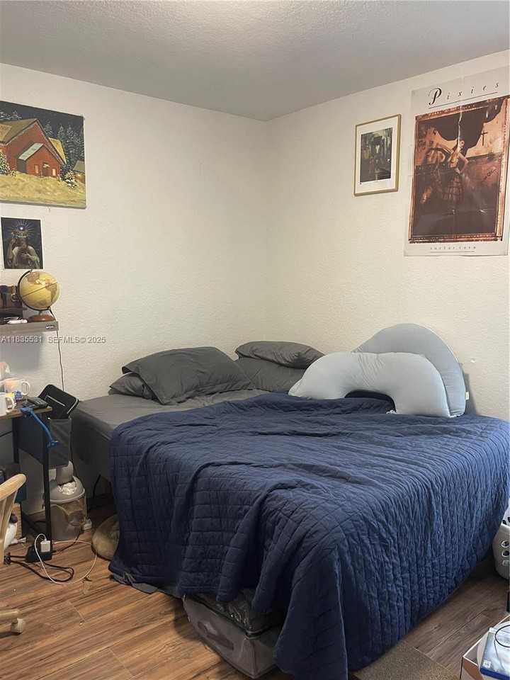 6316 Northwest 1st Court - Photo 7 of 25