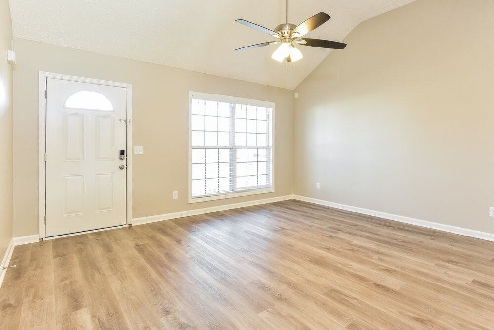 3415 Westbrook Dr - Photo 4 of 16