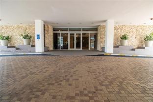 9225 Collins Avenue #PH - Photo 1 of 1