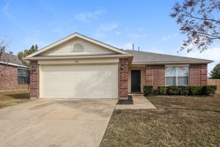 100 Walnut Dr - Photo 1 of 1