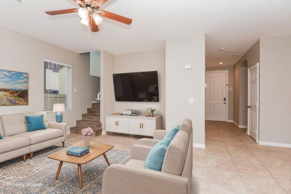 1028 Garnet Ridge Ct - Photo 5 of 20