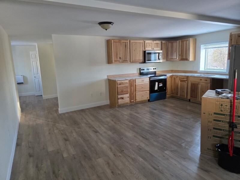 19 Hill Avenue - Photo 5 of 10