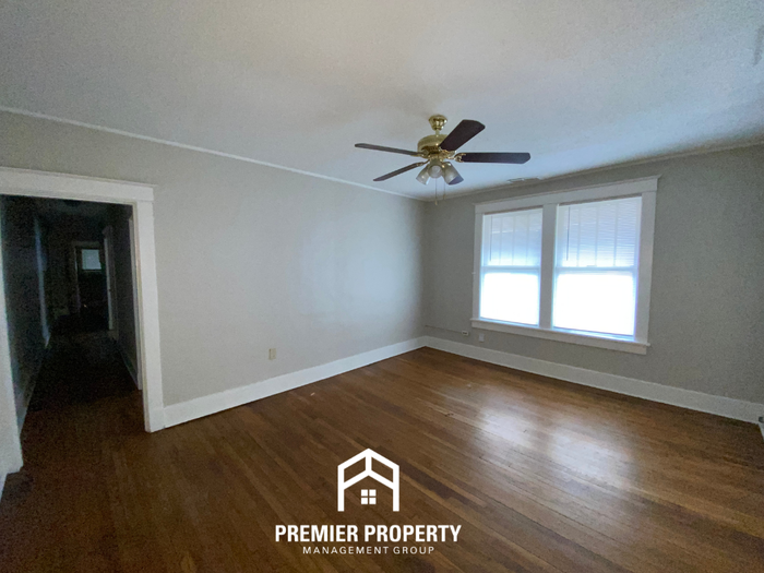 176 Clark Pl #4 - Photo 5 of 16