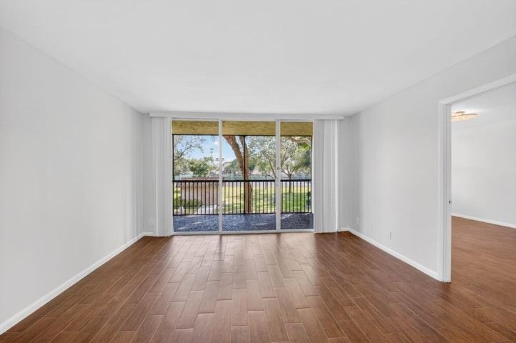 5260 Northwest 2nd Avenue - Photo 5 of 9