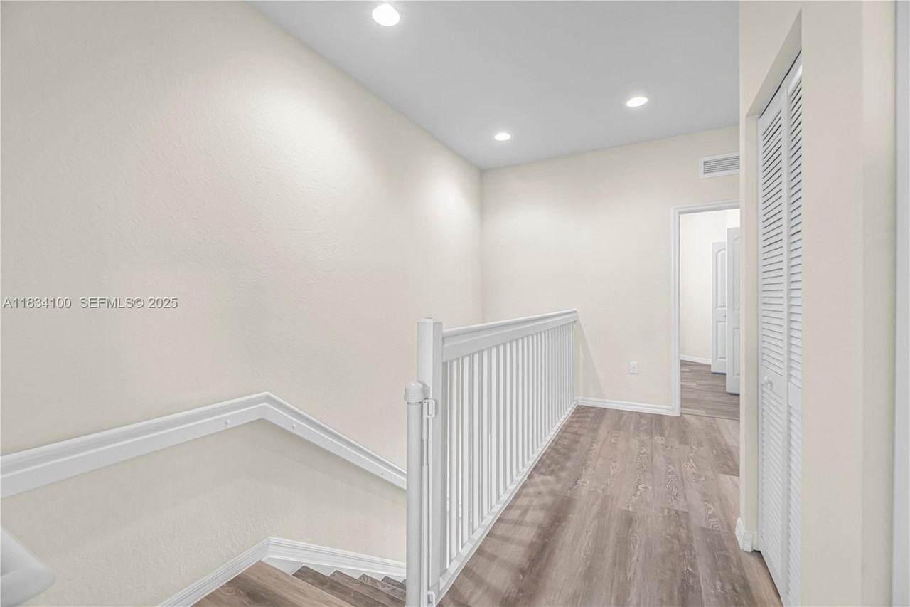 3345 Northwest 11th Avenue #3345 - Photo 7 of 33