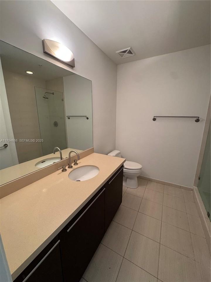 7930 East Drive #1106 - Photo 3 of 14