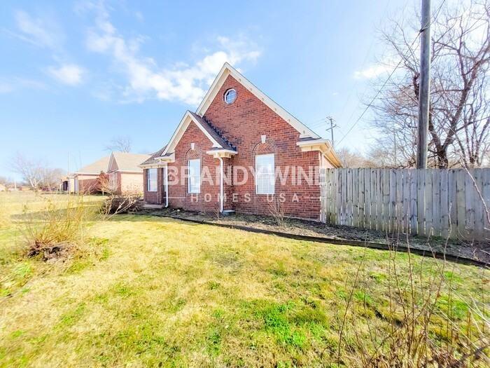 6301 Ragan Farm Dr - Photo 2 of 30