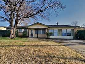 206 Valencia Dr - Photo 1 of 1