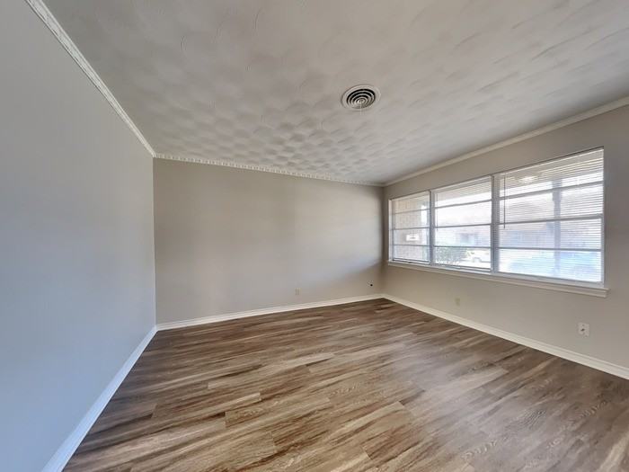 206 Valencia Dr - Photo 6 of 24