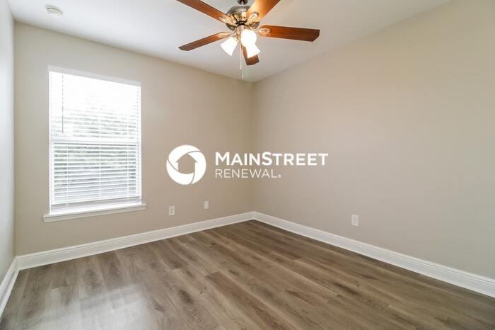 3709 15th St W - Photo 7 of 16