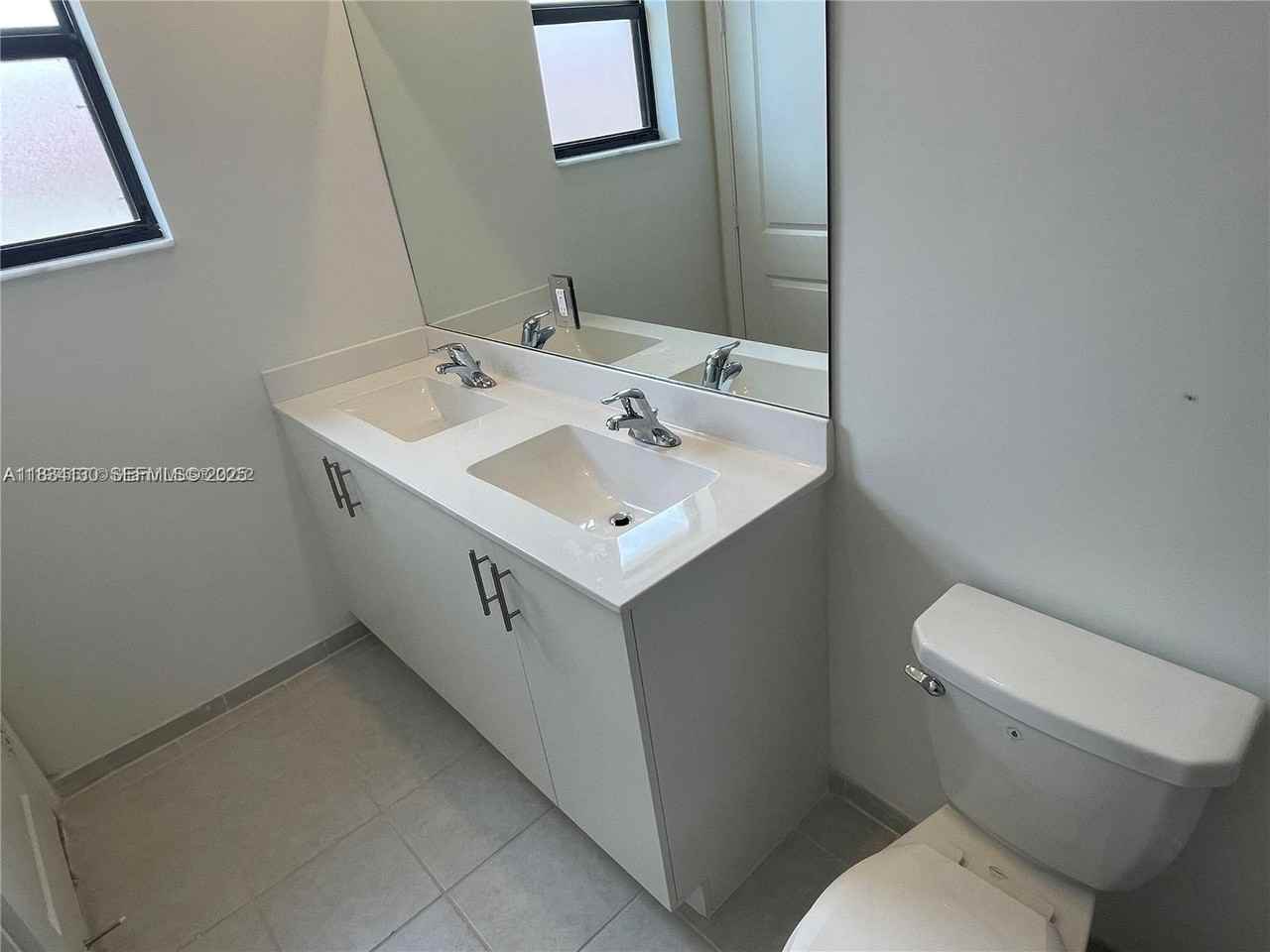 883 Northeast 211th Street #883 - Photo 3 of 23