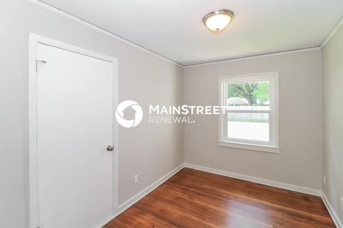 4065 Meadow Dr - Photo 6 of 16