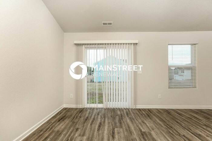 10 Bounding Ln - Photo 7 of 16