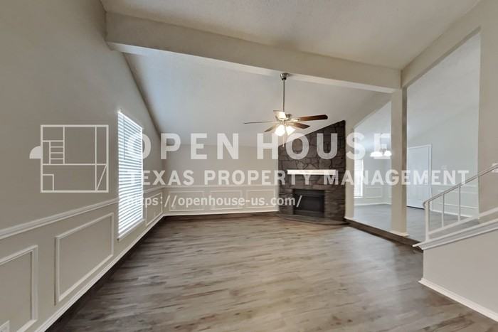 803 Canary Ln - Photo 4 of 23