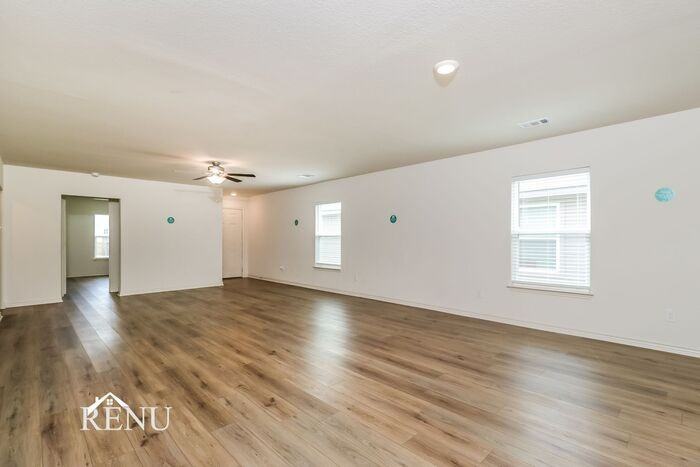 104 Stratton Ln - Photo 6 of 24