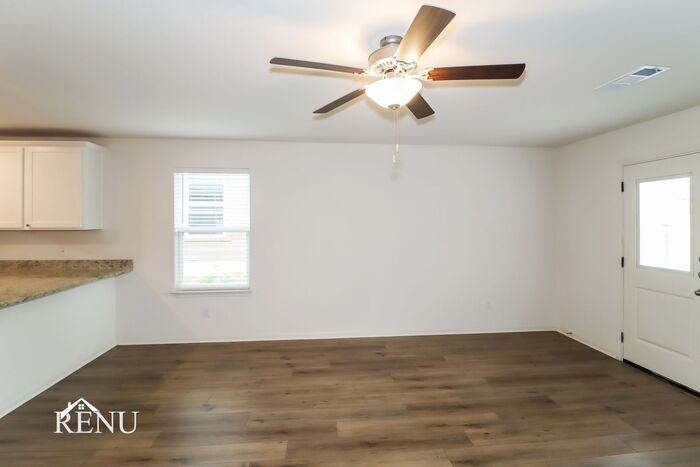 141 Stratton Ln - Photo 7 of 24