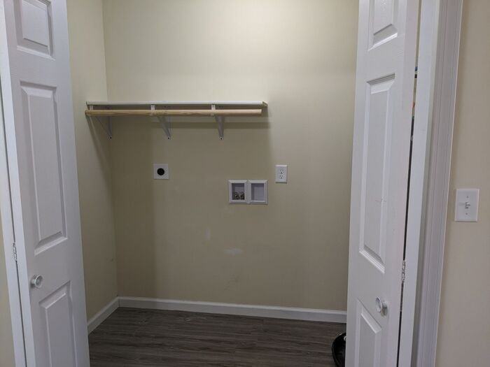 2748 Noel Ln - Photo 7 of 8