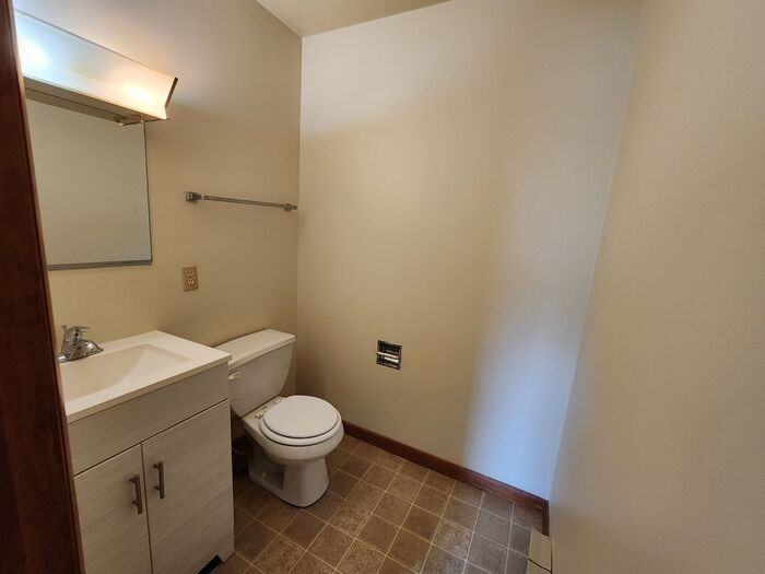 4150 E 73rd 1/2 Ave - Photo 6 of 8