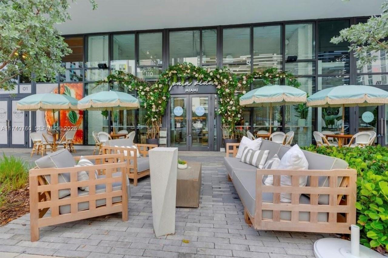 2960 Northeast 207th Street #606 - Photo 5 of 35