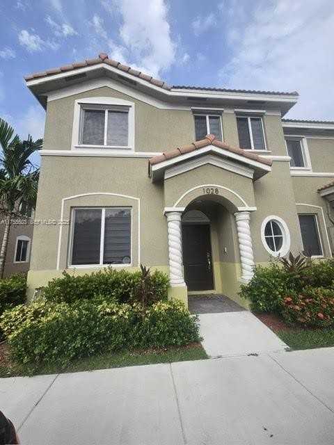 1028 Southeast 23rd Avenue #0