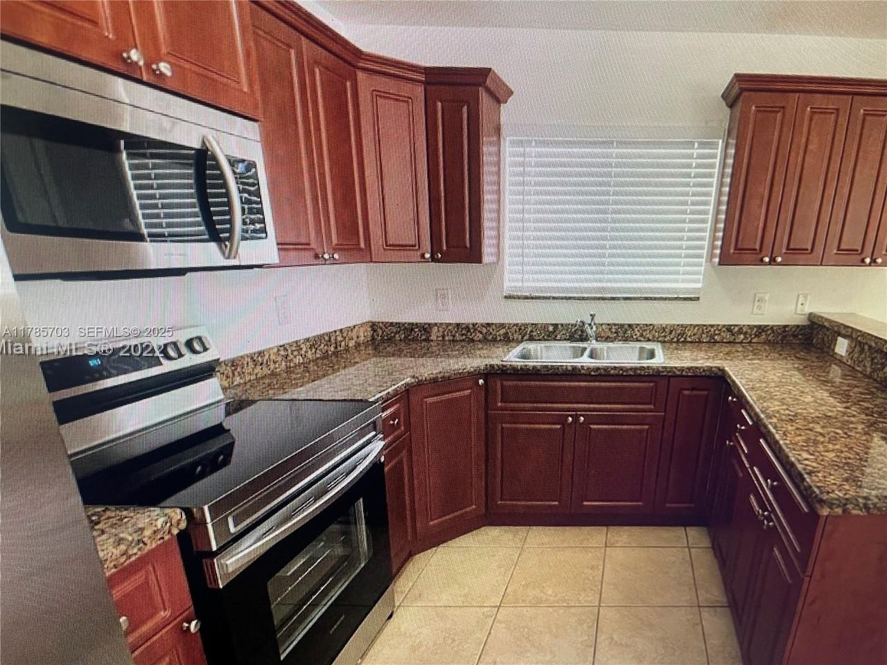 5881 Northwest 32nd Street #05881 - Photo 5 of 9