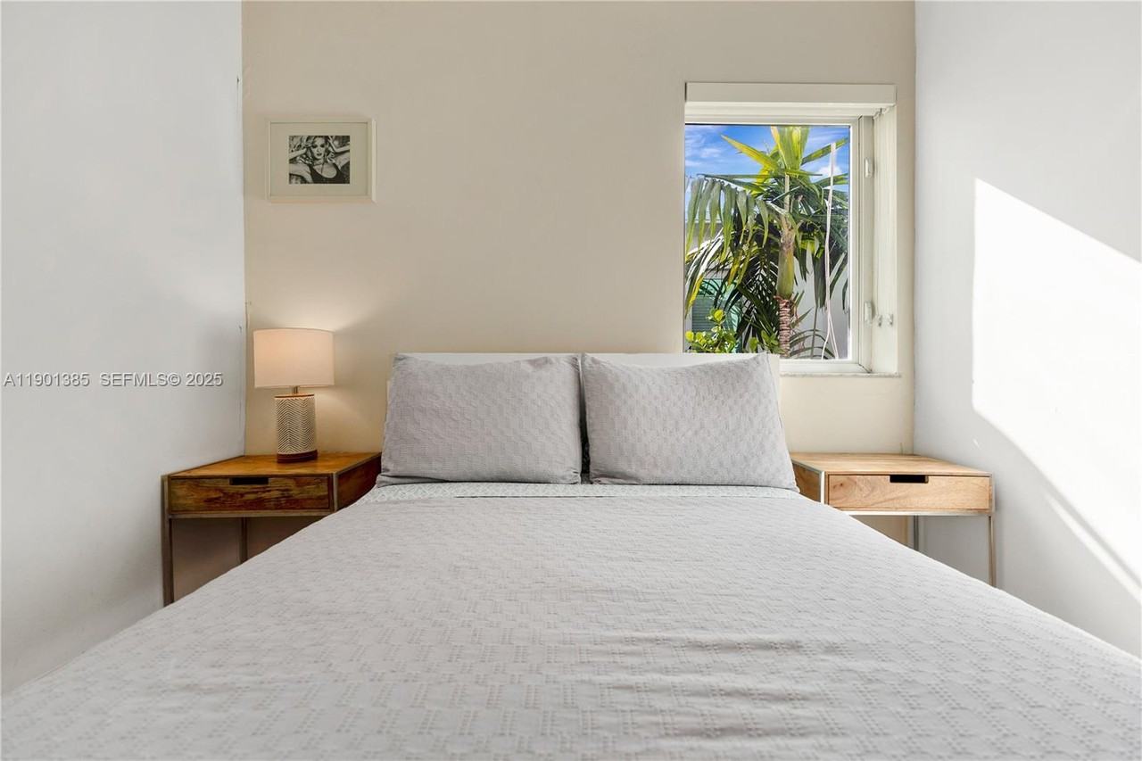 927 Euclid Avenue #6 - Photo 3 of 18