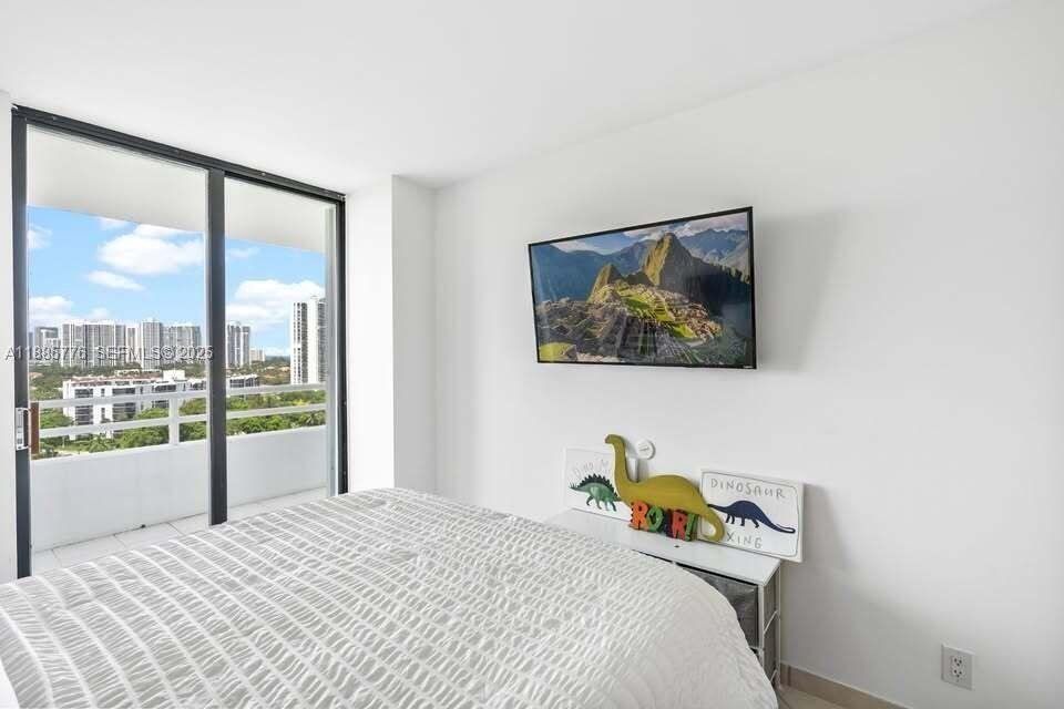 20225 Northeast 34th Court #1419 - Photo 7 of 34