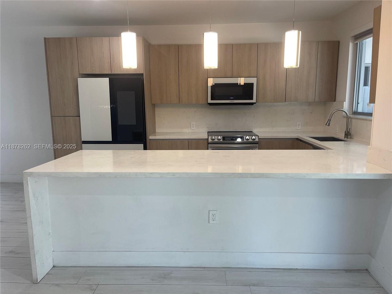 3155 Northwest 103rd Street #3155 - Photo 6 of 18