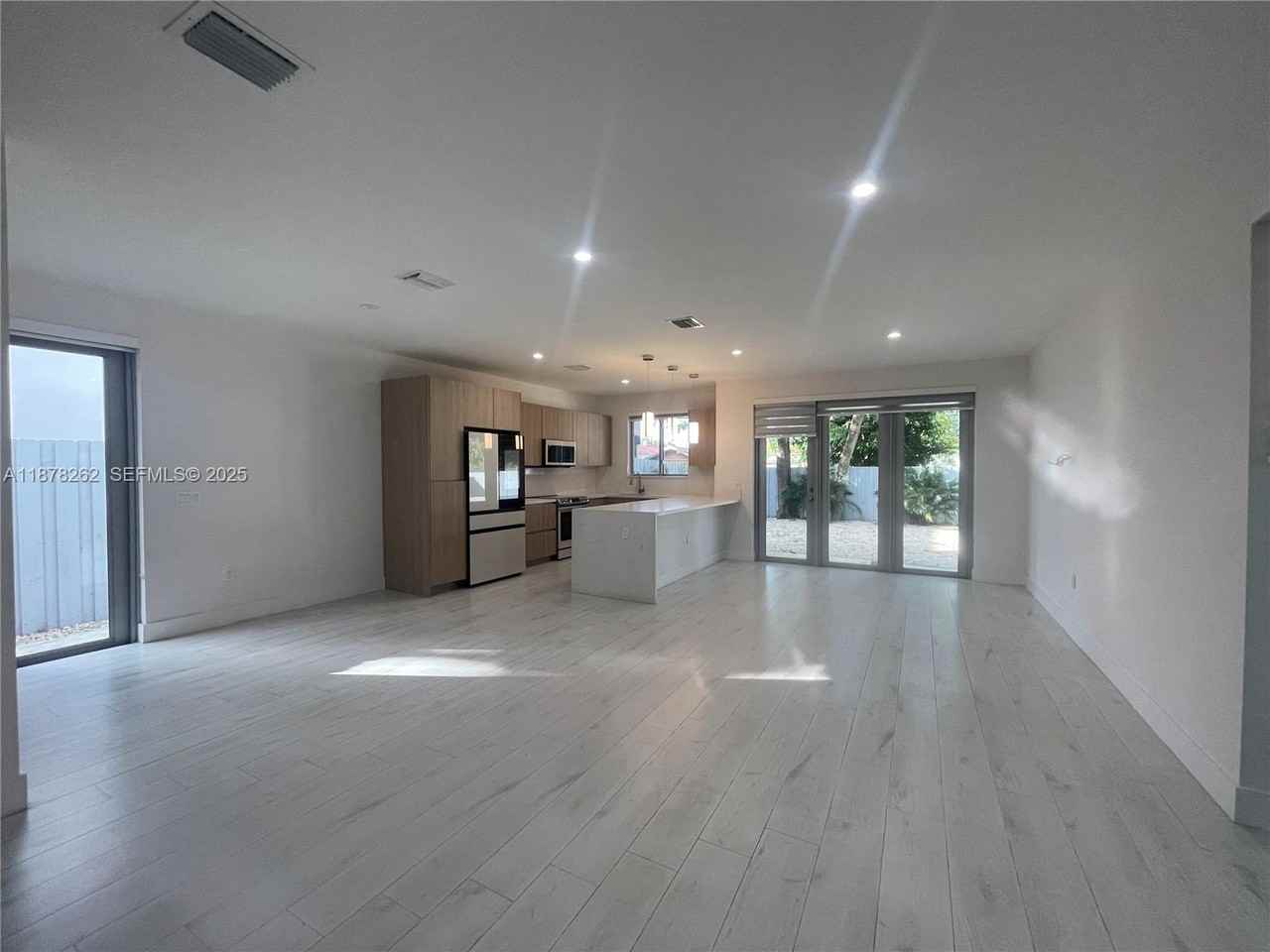 3155 Northwest 103rd Street #3155 - Photo 7 of 18