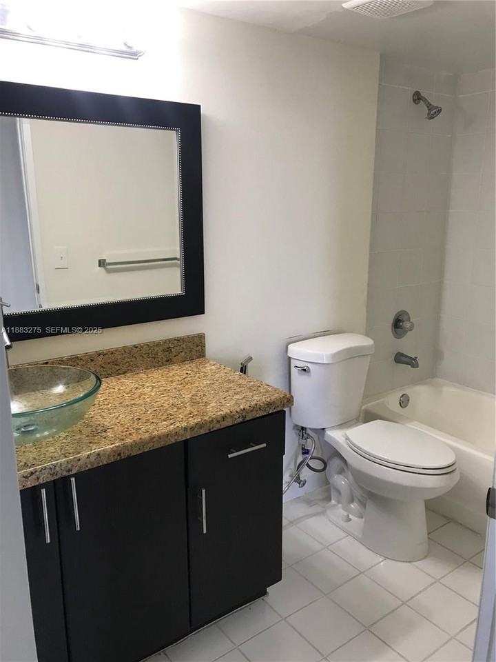 3300 Northeast 191st Street #1412 - Photo 5 of 25