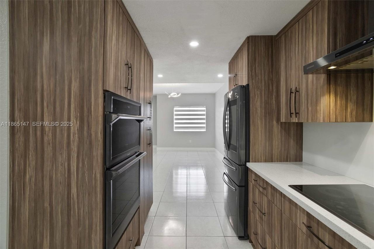 3378 West 80th Street #103 - Photo 3 of 40