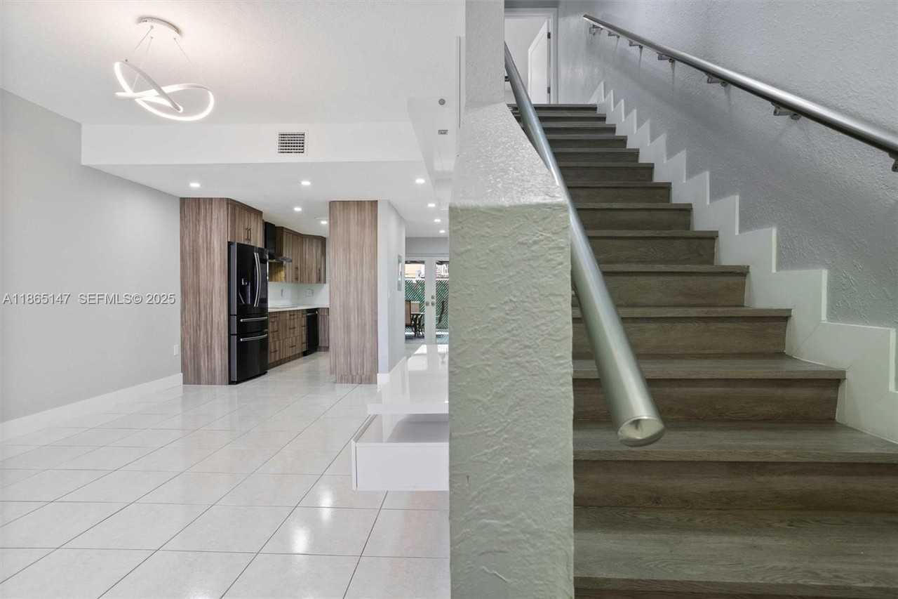 3378 West 80th Street #103 - Photo 7 of 40