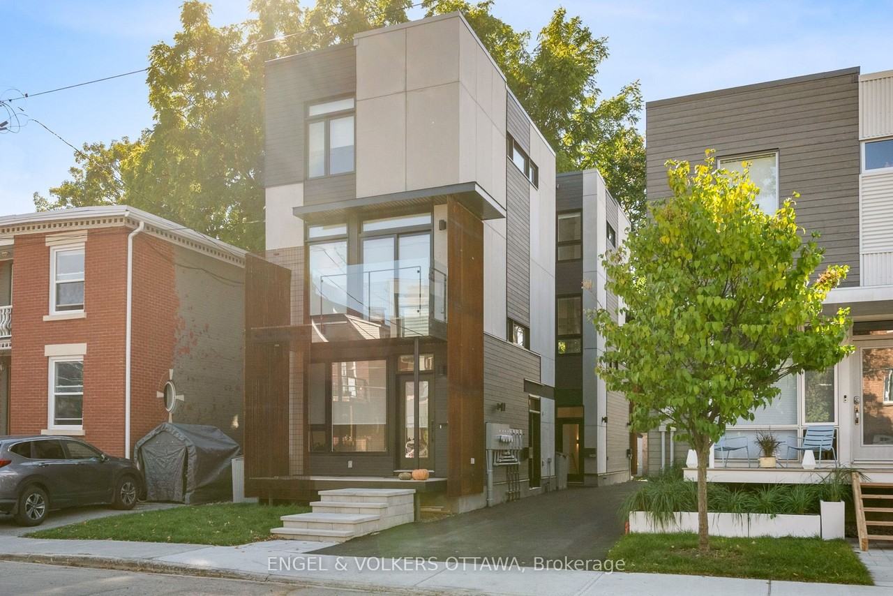 90 Hamilton Ave N - Photo 2 of 18