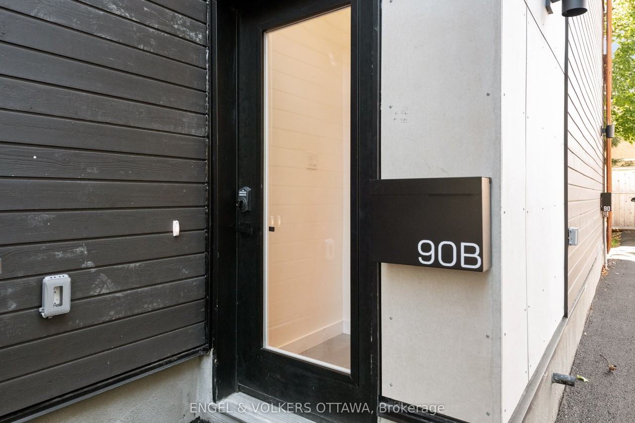 90 Hamilton Ave N - Photo 3 of 18